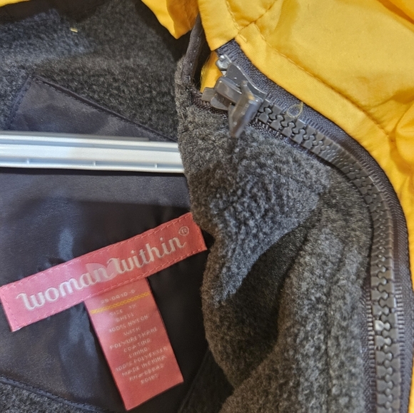 Women Within Bramd New Yellow 2 In 1 Jacket - Picture 8 of 13